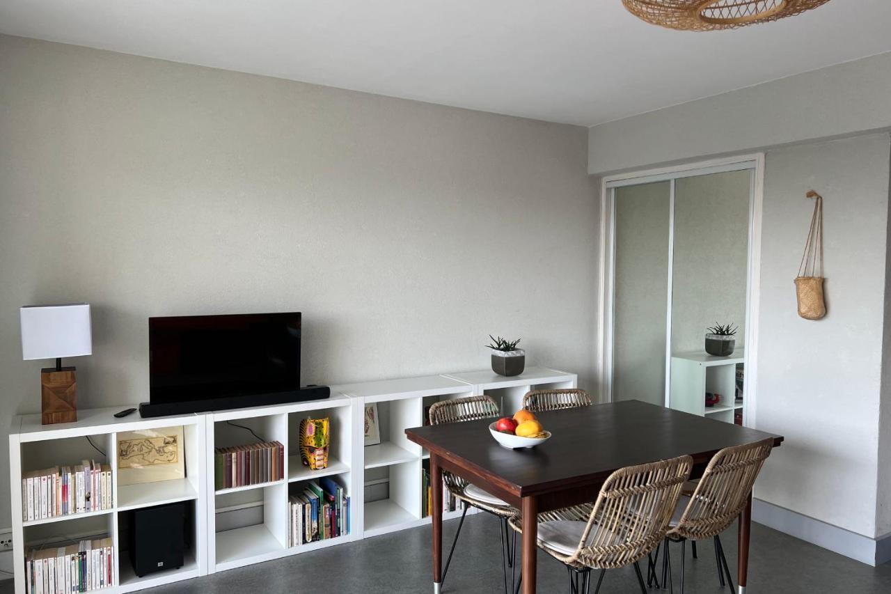 Le Neptune Appartement T2 Tout Confort Au Calme Et A Deux Pas De La Plage Le Grau-du-Roi Eksteriør billede