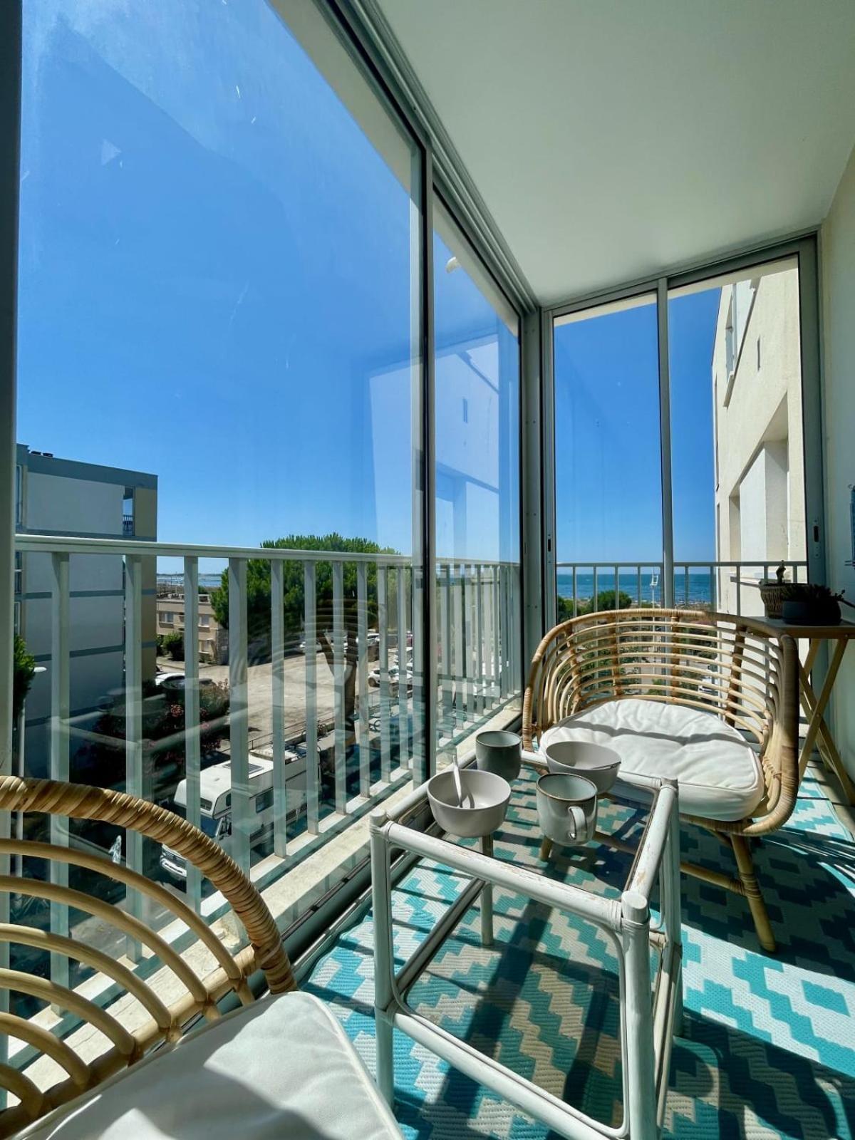 Le Neptune Appartement T2 Tout Confort Au Calme Et A Deux Pas De La Plage Le Grau-du-Roi Eksteriør billede